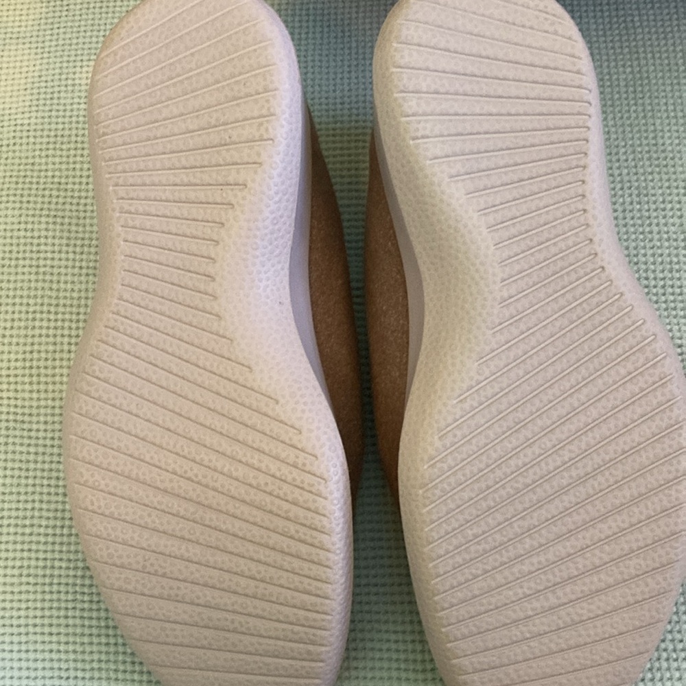 Allbirds Women’s Wool Runners size 8 in Harvest (Lilac) - Picture 2 of 6